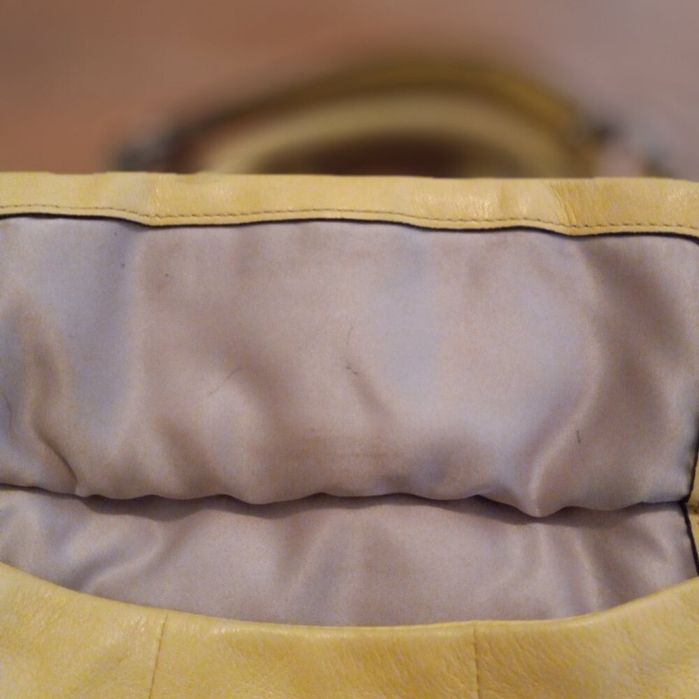 Coach Purse Yellow and Silver - Picture 14 of 15